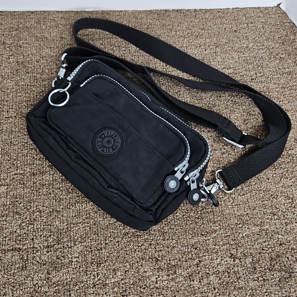 Kipling Black Crossbody Fanny Pack Convertible Bag Adjustable Straps Sz 9x6" - Picture 1 of 8
